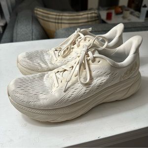 Hoka Clifton 8
